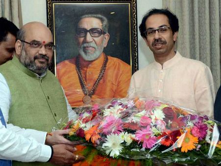 మహారాష్ట్ర: భాజపా-శివసేన మధ్య పొత్తు పొడిచింది