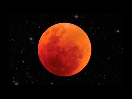 చంద్ర గ్రహణం: ‘బ్లడ్‌ మూన్’ ఇలా దర్శనం(పిక్చర్స్)