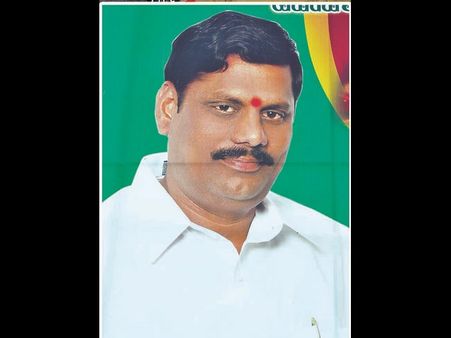 వాసు హత్య కేసు: సిసి కెమెరాకు చిక్కిన నిందితులు