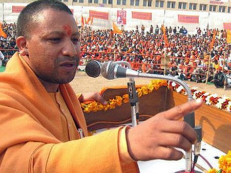 పందులు కూడా పిల్లలను కంటాయి: ఆజంపై ఆదిత్యనాథ్