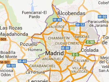 బ్రిడ్జి పైన సెల్ఫీ తీసుకుంటూ పోలాండ్ యువతి మృతి