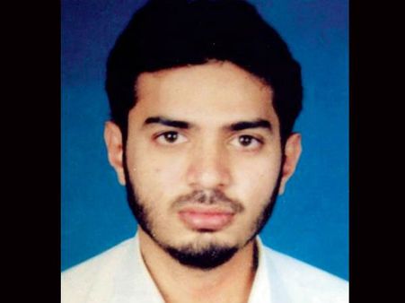 ఉగ్రవాది భత్కల్‌ కోసం ఎన్ఐఏ వేట: 10లక్షల ప్రకటన