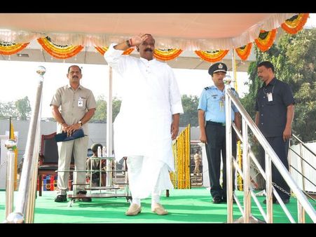 ఎన్‌సీసీ వార్షికోత్సవం:అలరించిన గుర్రపు స్వారీ(ఫోటోలు)