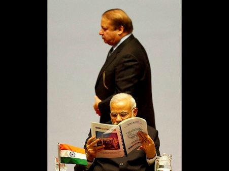 నరేంద్ర మోడీ, నవాజ్ షరీఫ్: మాటల్లేవు, మర్యాదల్లేవు