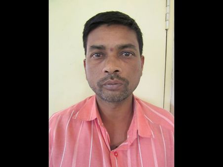 నెట్‌లో అశ్లీల చిత్రాలతో మహిళా సహోద్యోగుల ఫోటోలు: అరెస్టు (ఫొటో)