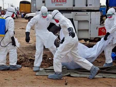 నైజీరియా నుంచి వచ్చిన వ్యక్తి కేసులో ట్విస్ట్: ఎబోలా కాదు.. అది కొత్త వైరస్!