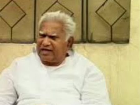 ముస్లింల మెప్పు పొందేందుకే పార్కుకు నిజాం పేరు: కెసిఆర్‌పై పాల్వాయి