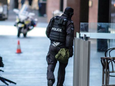 సిడ్నీ బందీల్లో తెలుగు టెక్కీ: ఎవరీ విశ్వకాంత్? ప్రధానితో మాట్లాడుతానని, భారీ కుట్రనా?