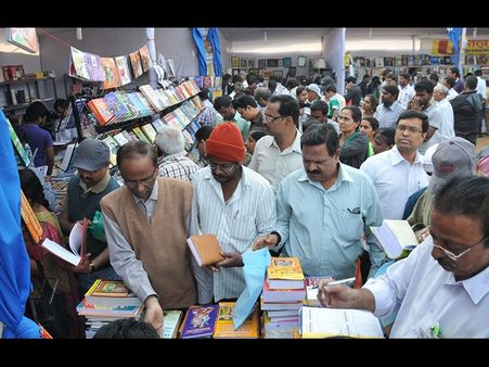 నోటిఫికేషన్లకు టైముంది: ఘంటా చక్రపాణి(పిక్చర్స్)