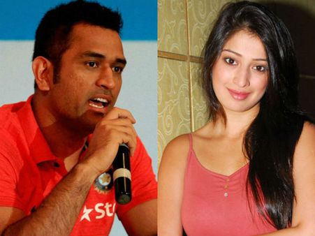 తర్వాత 4 రిలేషన్‌షిప్‌లు కానీ: ధోనీతో అఫైర్‌పై సినీ నటి రాయ్ లక్ష్మీ