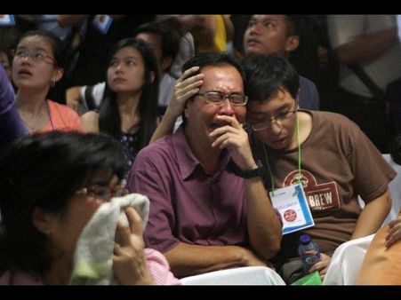 మోడీ సంతాపం: మత్స్యకారుల వల్లే ఎయిర్ఏషియా ఆచూకీ గుర్తింపు