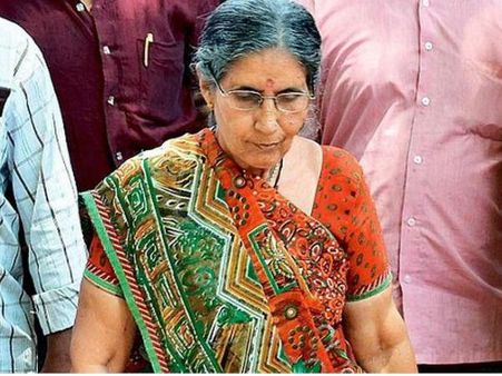 తన భద్రతపై మరోసారి అప్పీల్ చేసిన మోడీ భార్య యశోదాబెన్