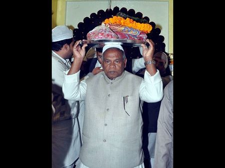 నేను టెస్ట్ క్రికెట్ ఆడుతున్నానట: బీహార్ సిఎం జితన్ రామ్