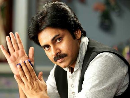 పవన్ పంచ్ డైలాగ్‌లు: ఆధ్యాత్మికంతో రాజకీయం జత?