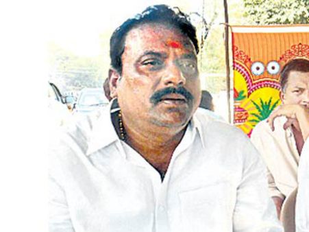 టిఆర్ఎస్‌లో చేరికకు టిడిపి ఎమ్మెల్యే షరతులు