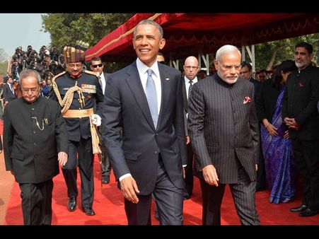 రాష్ట్రపతి భవన్‌లో ఒబామా తల వంచి నమస్కారం, మంత్రుల పరిచయం(ఫోటోలు)