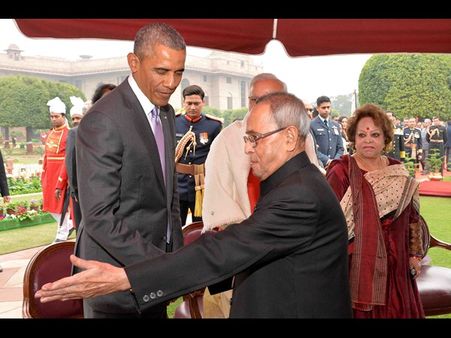 'ఎట్ హోం': అందంగా ముస్తాబు... మోడీతో కలసి ఒబామా (ఫోటోలు)
