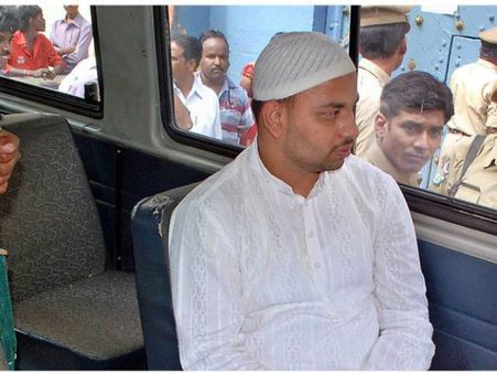 గాలి జనార్ధన్ రెడ్డి కేసు: అలీకి బెయిల్ మంజూరు, విడుదల