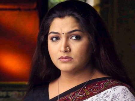 అత్యుత్సాహం: భరతమాతగా ఖుష్బూ ఫ్లెక్సీ, వివాదాస్పదం