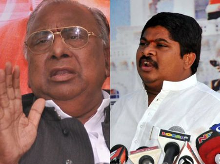 చార్మినార్‌ని మారుస్తారా: కేసీఆర్‌పై వీహెచ్, పదవిలో ఉండరు: పొన్నం