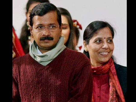 ‘కేజ్రివాల్-సునీత: ఇదీ ఢిల్లీ సిఎం ప్రేమ కథ’