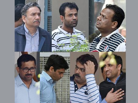 కార్పోరేట్ లీక్ ట్విస్ట్: విచారణలో షాకింగ్, కీలక పత్రాలు పాక్‌కు అమ్మారా?