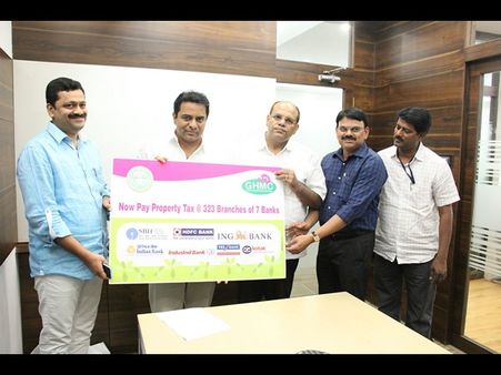 బ్యాంకుల ద్వారా పన్నులు చెల్లింపు: కేటీఆర్(ఫోటోలు)