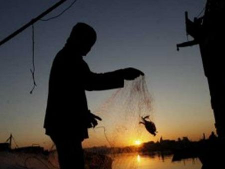 భారత్ జాలర్లను కాల్చేస్తాం: నోరు పారేసుకున్న శ్రీలంక ప్రధాని రణిల్