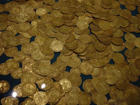 19వ శతాభ్దం......రూ. 25 కేజీల పురాతన బంగారం స్వాదీనం