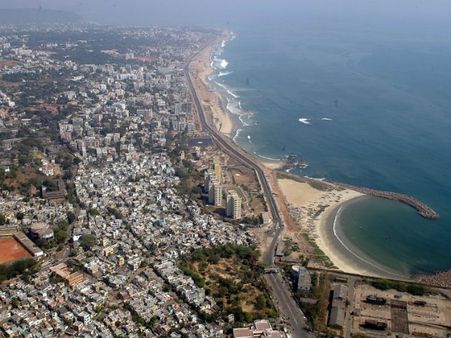 విశాఖ ఐటీ హబ్! పెట్టుబడులకు అమెరికా సంస్థలు