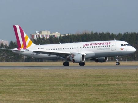 జర్మన్ వింగ్స్ కోపైలట్ ఎఫెక్ట్: భారత్‌లో పైలట్లకు టెస్ట్‌లపై తర్జన