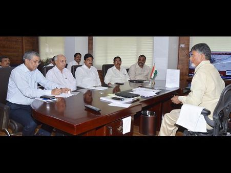 సీఎం టూర్లో అపశృతి: ఏపీ చరిత్రలో భారీ ఎన్‌కౌంటర్