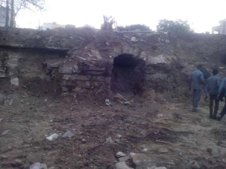 అది సొరంగం కాదు: భూగర్భ మహల్(పిక్చర్స్)