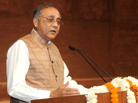 అధిష్టానంపై అసంతృప్తి: రాహుల్ కోటరీపై కిశోర్ చంద్రదేవ్ వ్యాఖ్యలు