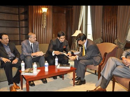 లూసియానా గవర్నర్ జిందాల్‌తో లోకేష్(ఫొటోలు)