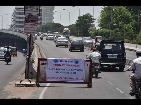 సాగర్ ప్రక్షాళన: ట్యాంక్ బండ్ క్లోజ్ (పిక్చర్స్)