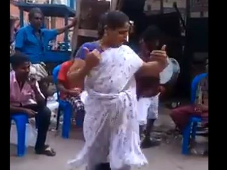 నా మాస్ డ్యాన్స్ కు నేనే పోటీ: సినిమా చూపించింది (వీడియో)