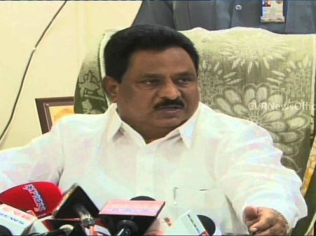 కెసిఆర్‌ది క్రిమినల్ మైండ్, బాబు లింక్ లేదు: మంత్రి