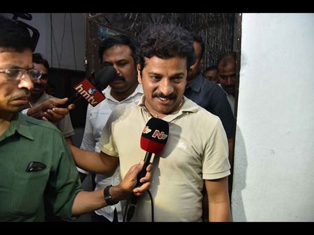  ఎవరు: రేవంత్ ఫోన్ కీలకం, మత్తయ్యపై వ్యూహం?