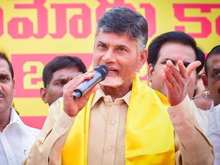 నాయిని టు కేసీఆర్, మధ్యలో ఆడియో టేప్: బాబు ఇరుకున పడ్డారా?
