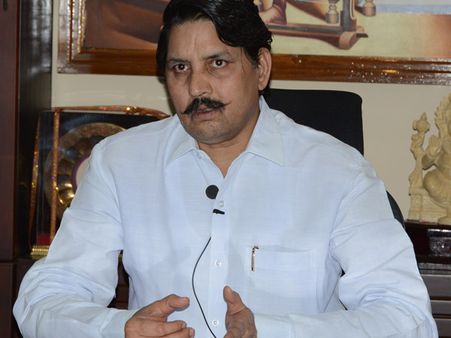 ఓటుకు నోటుపై భన్వర్ లాల్, సెక్షన్ 8 మాత్రమే ఎందుకని ఉండవల్లి