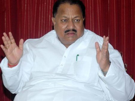 రివర్స్: టీఆర్ఎస్ ఆపరేషన్‌కు కాంగ్రెస్ ఖల్లాస్! జానాతో వినోద్ భేటీ