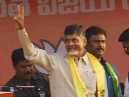 జపాన్ టు ఢిల్లీ: తిరుగుపయనమైన ఏపీ సీఎం చంద్రబాబు