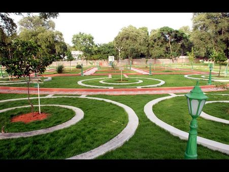 రాష్ట్రపతి నిలయం: సందర్శన ఉచితం, హైలెట్‌గా నక్షత్ర వాటిక(ఫోటోలు)