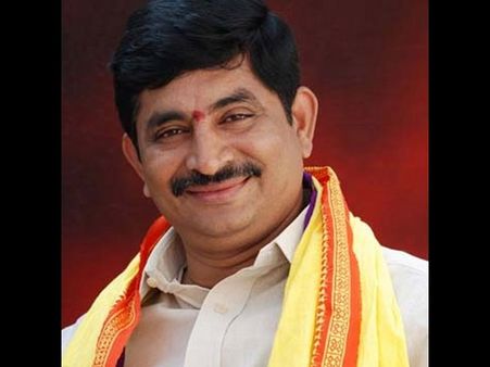 ఓటుకు నోటు: మరో ఇద్దరికి ఎసిబి నోటీసులు, వేం ఇద్దరు డ్రైవర్లకు