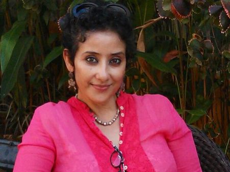 నేపాల్లో సహాయక చర్యల్లో: దటీజ్ మనీషా కోయిరాలా