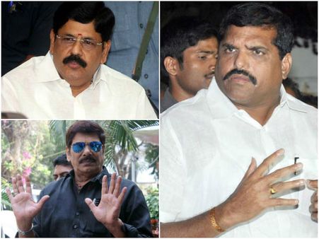 బొత్స రాయబారం: జగన్ పార్టీ వైపు చూస్తున్న ఆనం బ్రదర్స్?