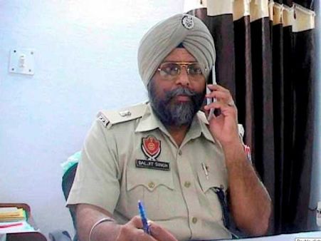 బల్జీత్ తండ్రీ అమర జవానే: పాక్‌కు రాజ్‌నాథ్ హెచ్చరిక