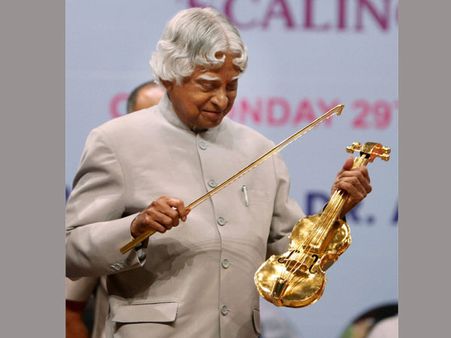 టీవీ లేదు, రేడియోనే: కలాం మృతిపై సెక్రటరీ