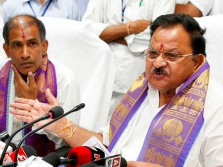 బాబు సూచన మేరకు శ్రీవారి ఆలయాలు: చదలవాడ కృష్ణమూర్తి